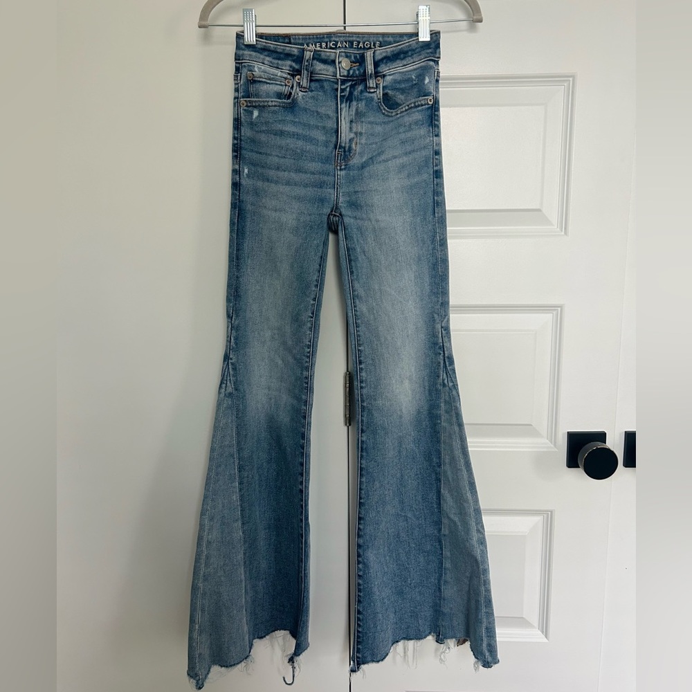American Eagle Festival Flare Jeans 00